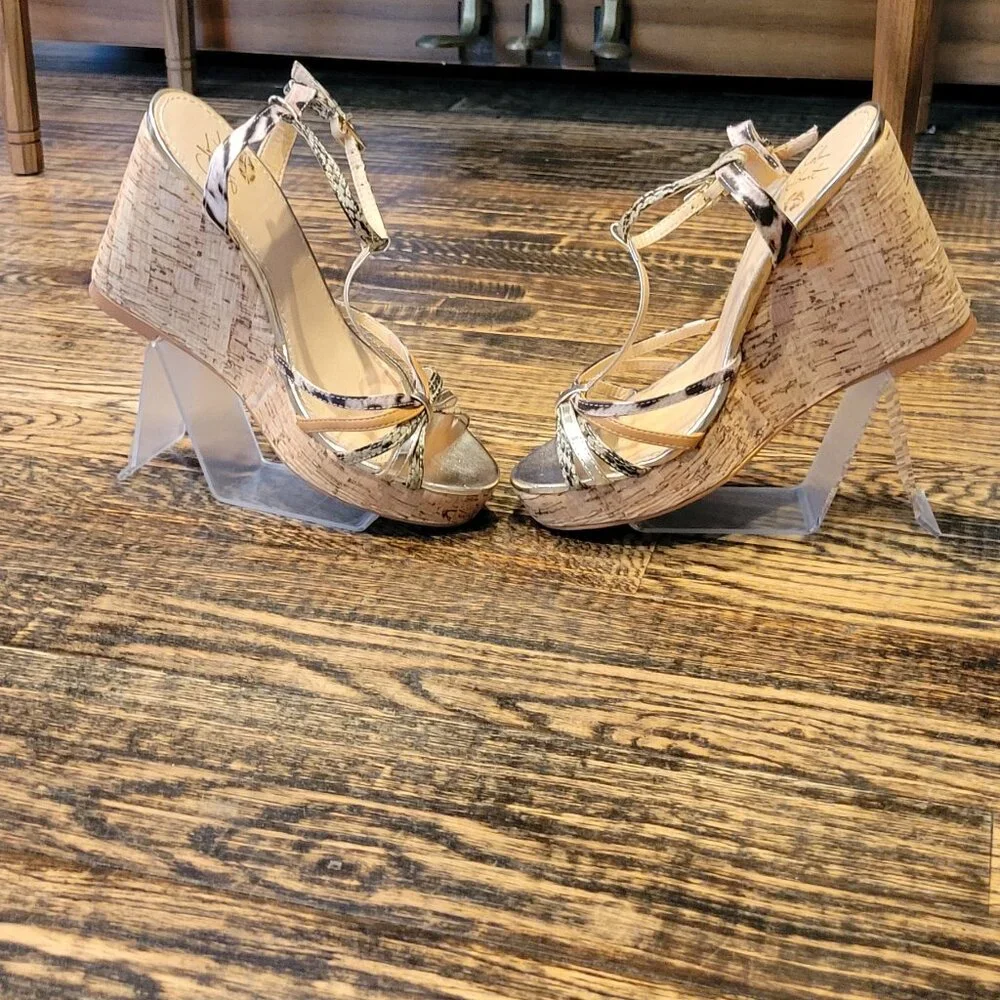 STRAPPY DRESS WOMEN'S SHOES